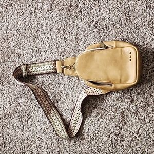 Jordan Sling by Pretty Simple